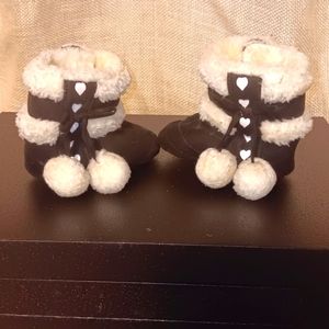 Black and White baby girls winter boots